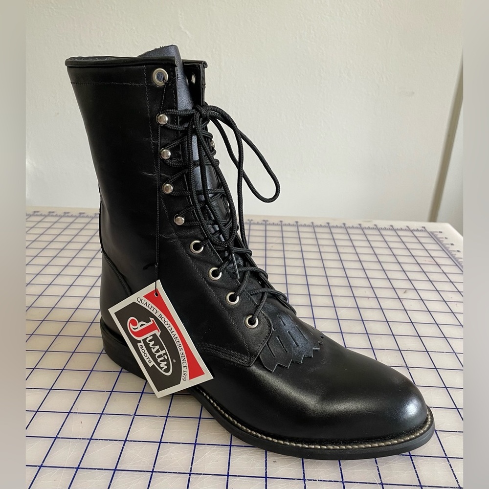 NWT DS Men’s Justin Boots 506 “Hiram” size 8EE